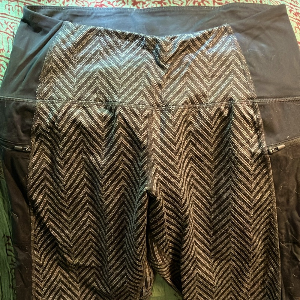 Champion leggings with zipper pockets sz L